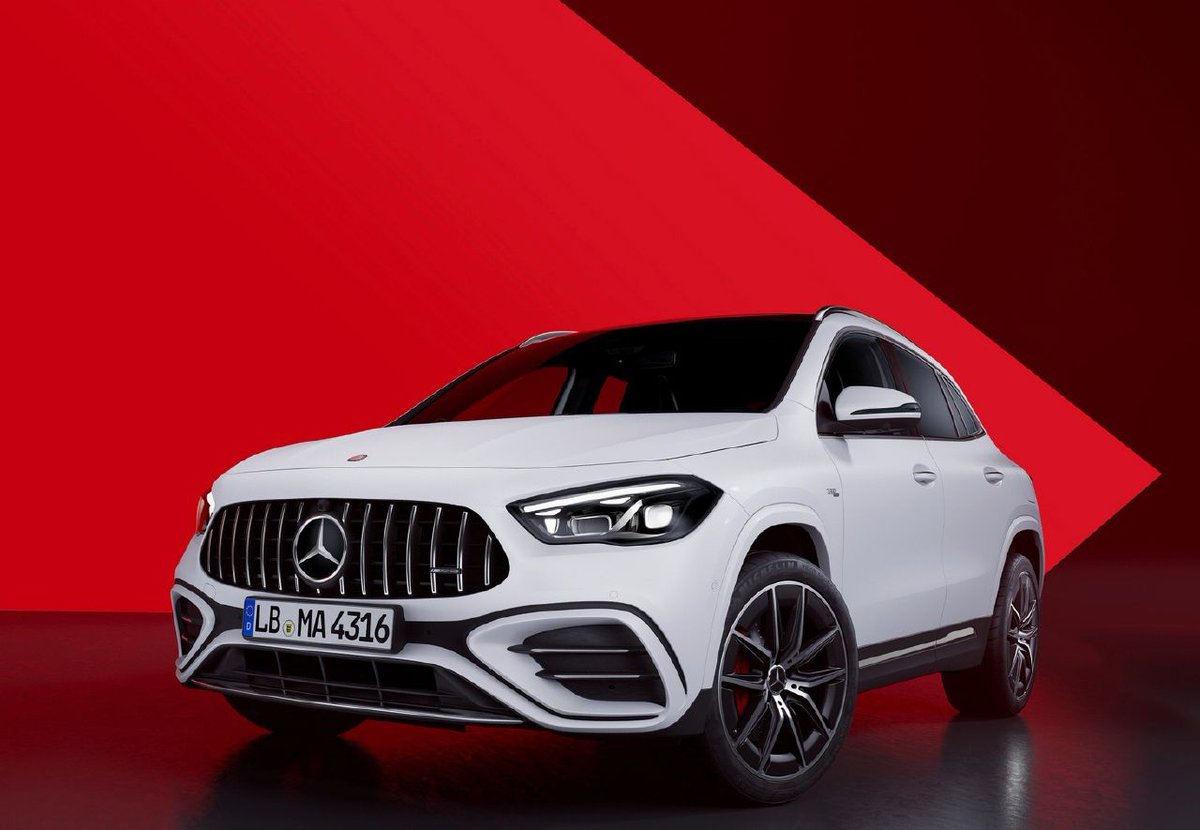 motorpuntoes's tweet photo. #Coches | El nuevo Mercedes-AMG GLA 35 asume el papel más deportivo en la gama del SUV compacto
https://t.co/NYZctvCixz
#Facelift #SUV #MercedesBenz #MercedesGLA #AMG #AMGGLA35 https://t.co/FsVP7jTOHI