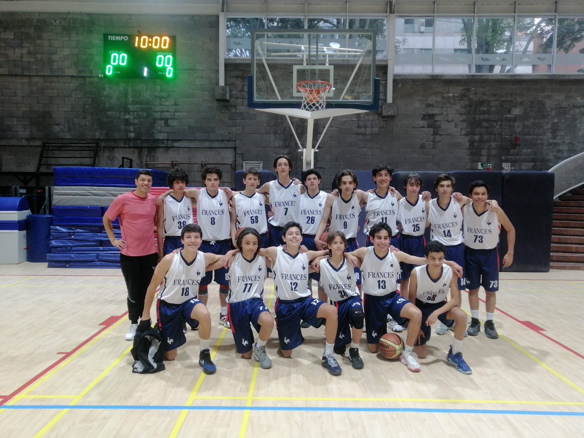 Agradecemos la participación de nuestros alumnos en el Torneo UNCOLI de Baloncesto categoría "mayores" Masculino, por su entrega, actitud y compromiso en esta 1ra ronda.