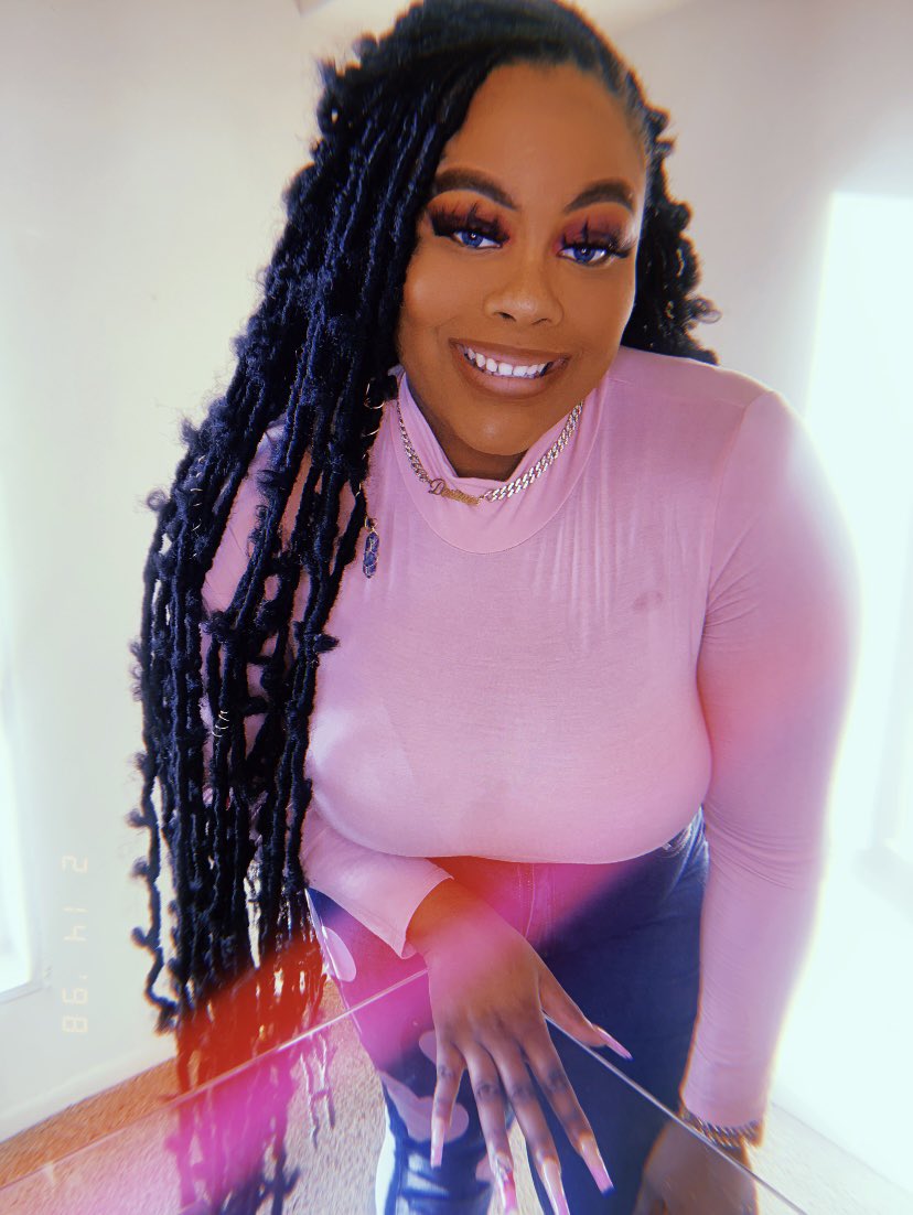 thee_different1's tweet photo. I’m just different 🤷🏽‍♀️ https://t.co/kYmrMbHpO9
