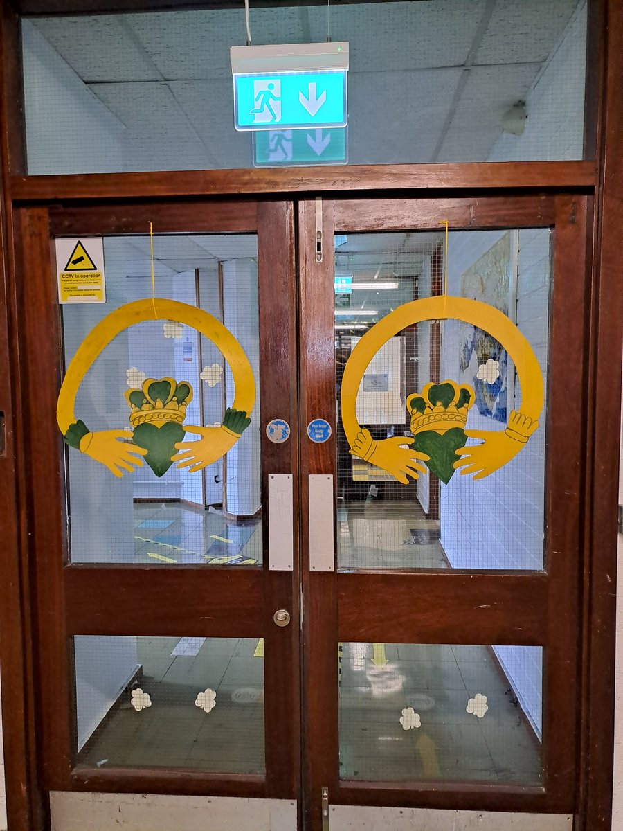 St Patrick's Day preparations in full swing. Happy St Patrick's Day to all from CRC CDETB Employability Skills Programme. <a href="/centralremedial/">CRC</a> <a href="/CDETBFinglasTC/">City of Dublin ETB Finglas Training Centre</a> #StPatricksDay2023