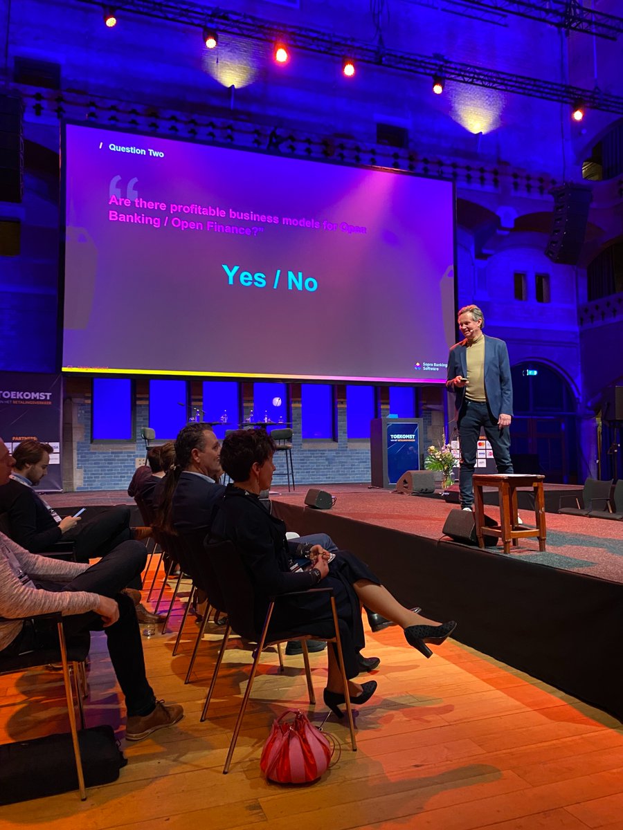 SBS_Software's tweet image. 🔥 Live from The Future of Payments !

Today in Amsterdam, experts from the financial and payment industries convened to exchange ideas on novel payment strategies and the forthcoming landscape of open finance in our field.

More about the topic here 👉 bit.ly/42lIESO