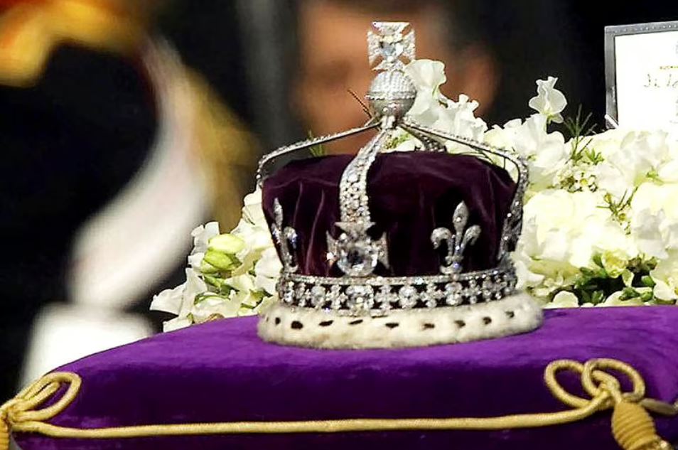Geotechpedia's tweet photo. Koh-i-noor diamond a 'symbol of conquest' in new display of Crown Jewels
https://t.co/HG4irg1tQP
#crown #exhibition #UK #Diamond https://t.co/Vls1V9vZVS