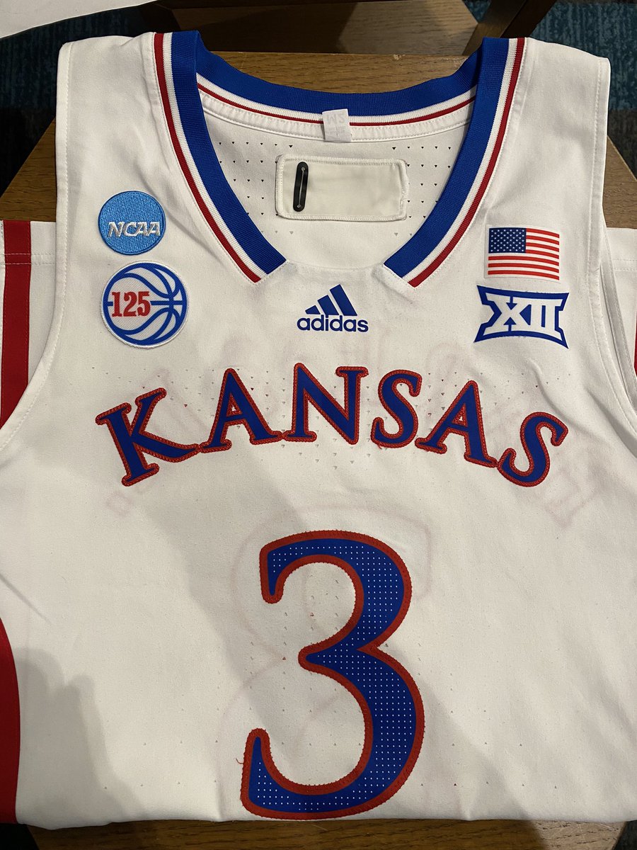 JayhawkEQ's tweet image. 1st Round Ready @KUHoops #MarchMadness #RockChalk