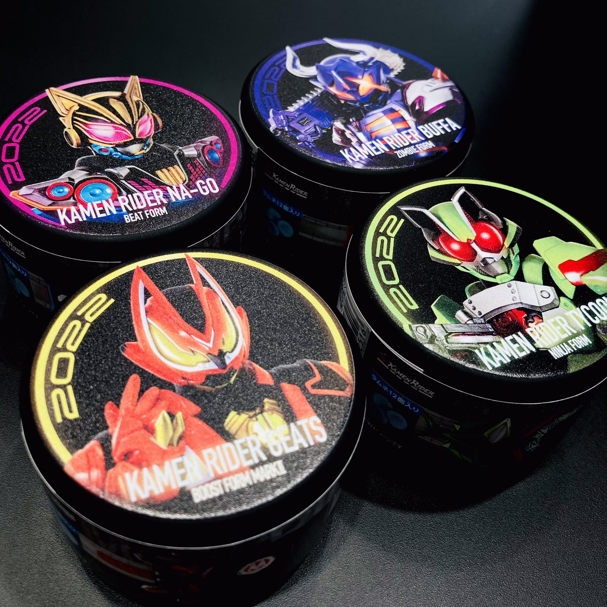 仮面ライダービルド　プライズ　缶バッジ　4個セット 仮面ライダーストア on X: 
