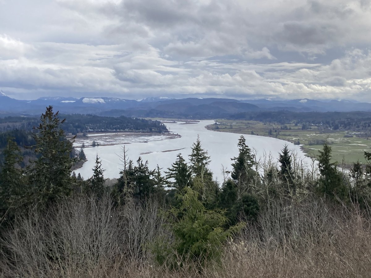 LWC_Singers's tweet photo. The @LindseyWilson Singers share their incredible Pacific Northwest Tour Home Concert this evening at Columbia Baptist Church.  Downbeat is at 7:00CT. https://t.co/tfcn7hT69c