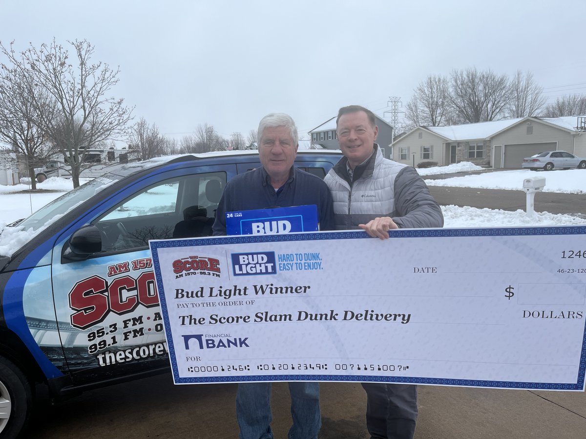 thescorewi's tweet photo. Congratulations to our @budlight #SlamDunkDeliveries in-person winners, courtesy of @WIDistributors!
Tim in Appleton
Brad in Little Chute
Ken in Appleton
See you during the #MarchToTheChampionship beginning today with @LeoKiperJr & @EricBalkman, #ScoreSquad! https://t.co/qX9fUO2smK