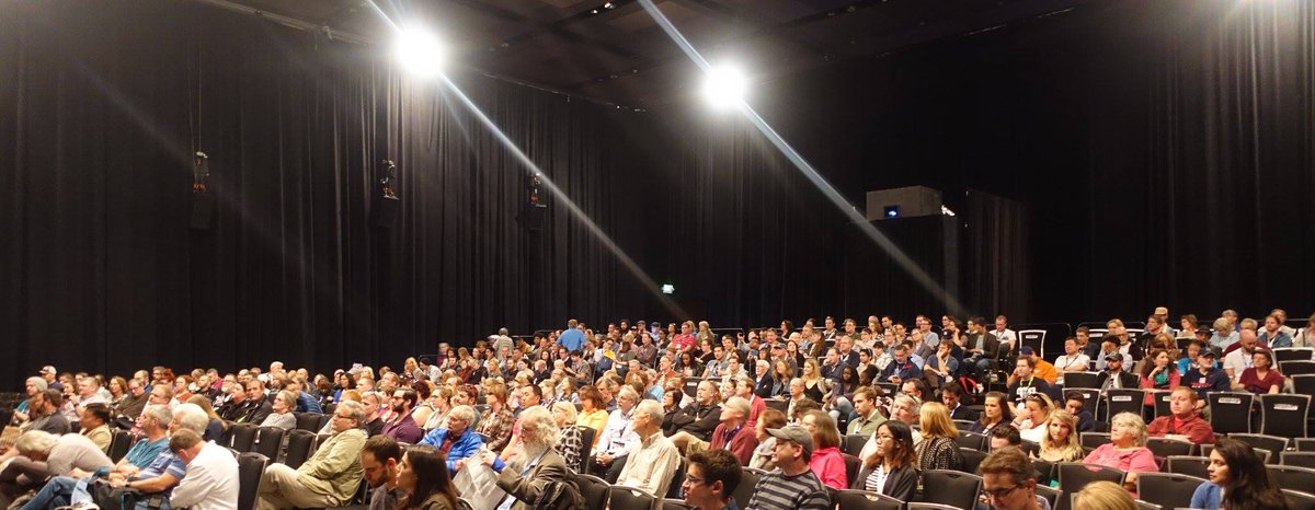 KeithHaviland's tweet photo. Six years ago: we had our premiere of our Mission Control movie at #SXSW, Austin.
The theatre was packed. NASA giants Glynn Lunney & Jerry Bostick led the Q+A, and received a fabulous ovation.
Great days!
#MissonControl #Apollo @missionmovie https://t.co/vEHfAH13ce