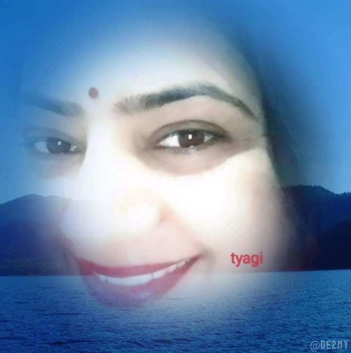 Mrs_Tyagiji's tweet photo. कुछ बूंदें पानी की
ना जाने कब से रुकी है इन अंखियों में..
ना कुछ कहती है ना बहती है...✍️
#Eye_Twitter
#TwitterEye https://t.co/WsnlHvxXZN