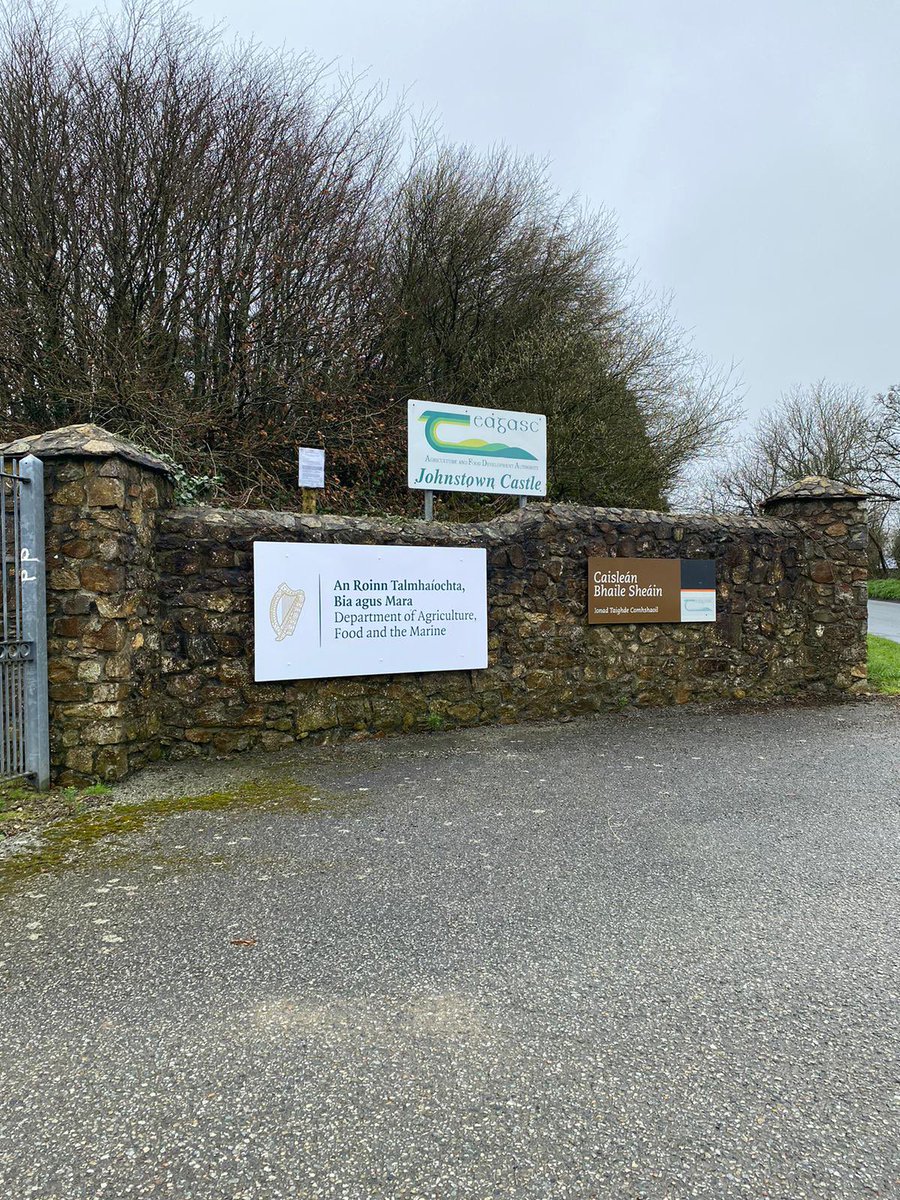NatOrgSkill's tweet photo. Very interesting day at @teagasc Farming for Soil Health event in Johnstown Castle. Great to see such a focus on soil health at all levels! @TeagascOrganics @agriculture_ie https://t.co/KQHndcsEGD