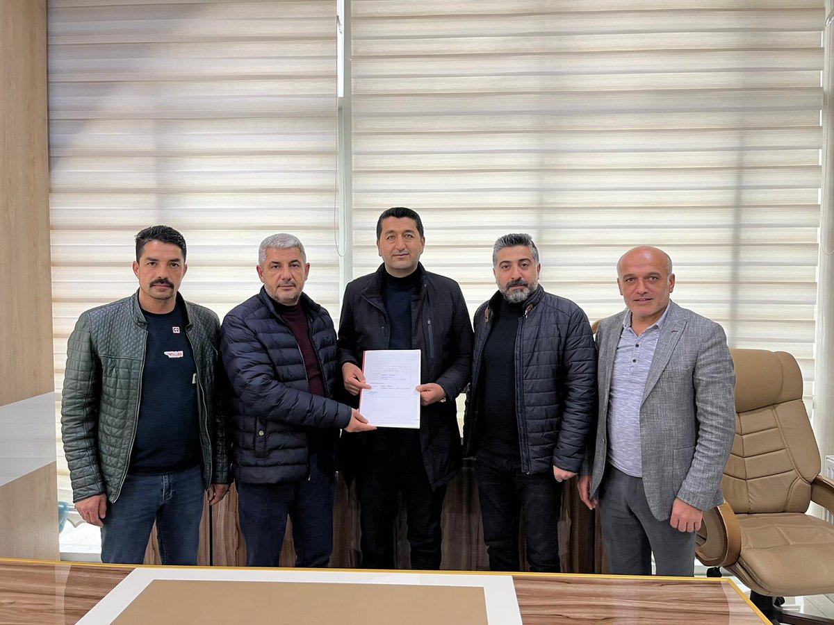 Kıymetli Hemşehrilerim!

14 Mayıs 2023 tarihinde gerçekleşecek 28. Dönem Milletvekilliği seçimlerinde AK Parti Malatya Milletvekilliği aday adaylığı başvurumu yapmış bulunmaktayım.

Siyasi hayatım boyunca, yaptığım görevlerde şahsıma destek veren başta İl Başkan’ımız olmak üzere;