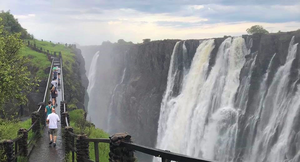 jjopperman's tweet photo. #WaterYear 167
Today is Day 1 of biggest #WorldWaterRun ever (Mar 16-22); add your voice (and kms!) to global call for action @ next week #UNWaterConference
4 years ago, @WWF freshwater Africa team #runningforwater @ Mosi-oa-Tunya (Vic Falls)
Archive: https://t.co/djJ2koH2yE https://t.co/2fbDqkFDIW