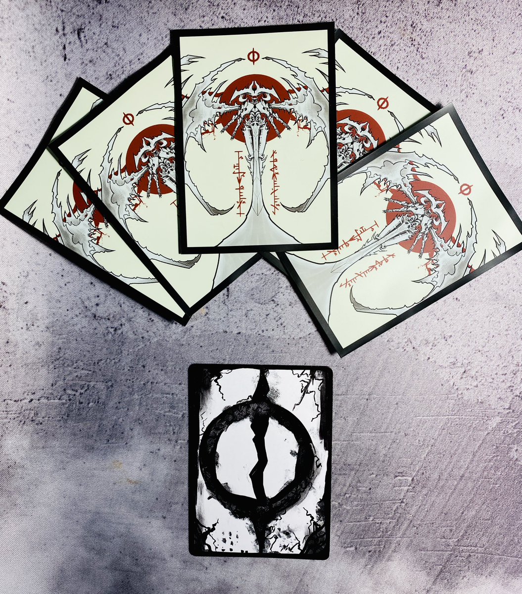 SadRobotAlters's tweet image. 🔥Giveaway time!!🔥

Set of 100 sleeves from Magic 30, and a hand-painted Poison token. Simply retweet, like and follow! I’ll announce a winner on 3/20.