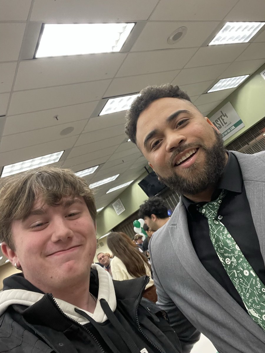 JoeySchwingham1's tweet image. #maynardmathrocks #gorocks
