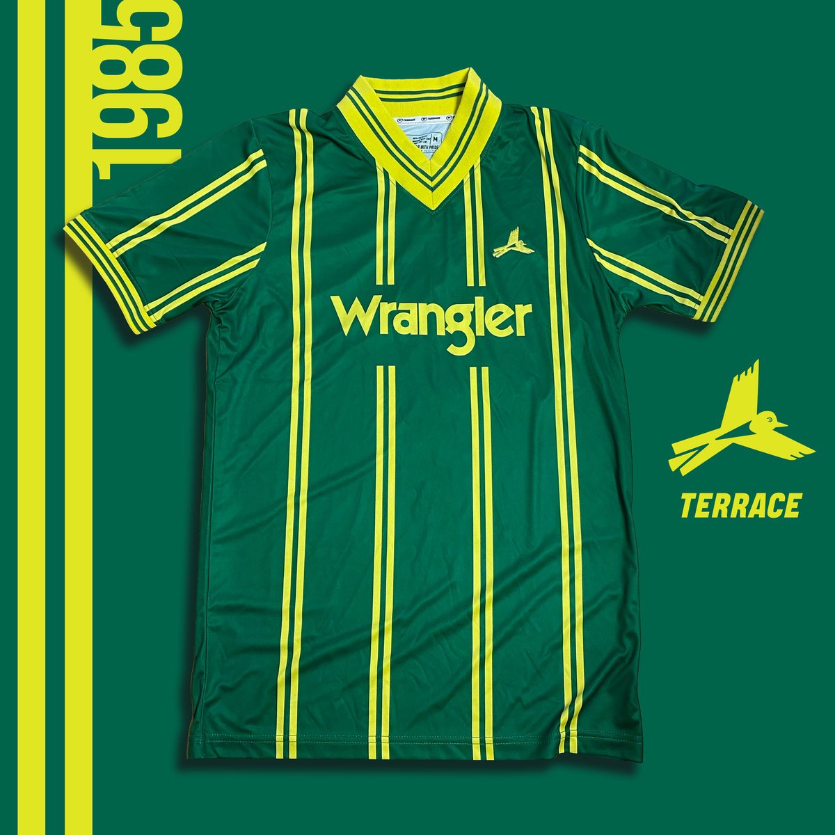 theterracestore's tweet image. The Notts County official '85 away retro shirt has arrived!

Now available for pre-order in sizes up to 5XL, while stocks last // theterracestore.com/collections/no…

Retweet and follow, we will give one away when it sells out! #nottscounty