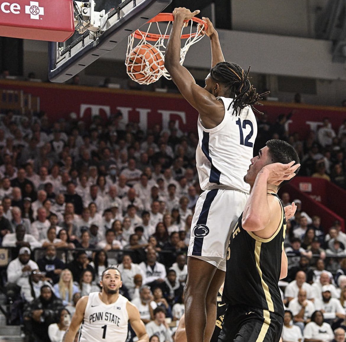 Evan Mahaffey ‘22 and the 10 Penn State Nittany Lions take on 7 Texas
