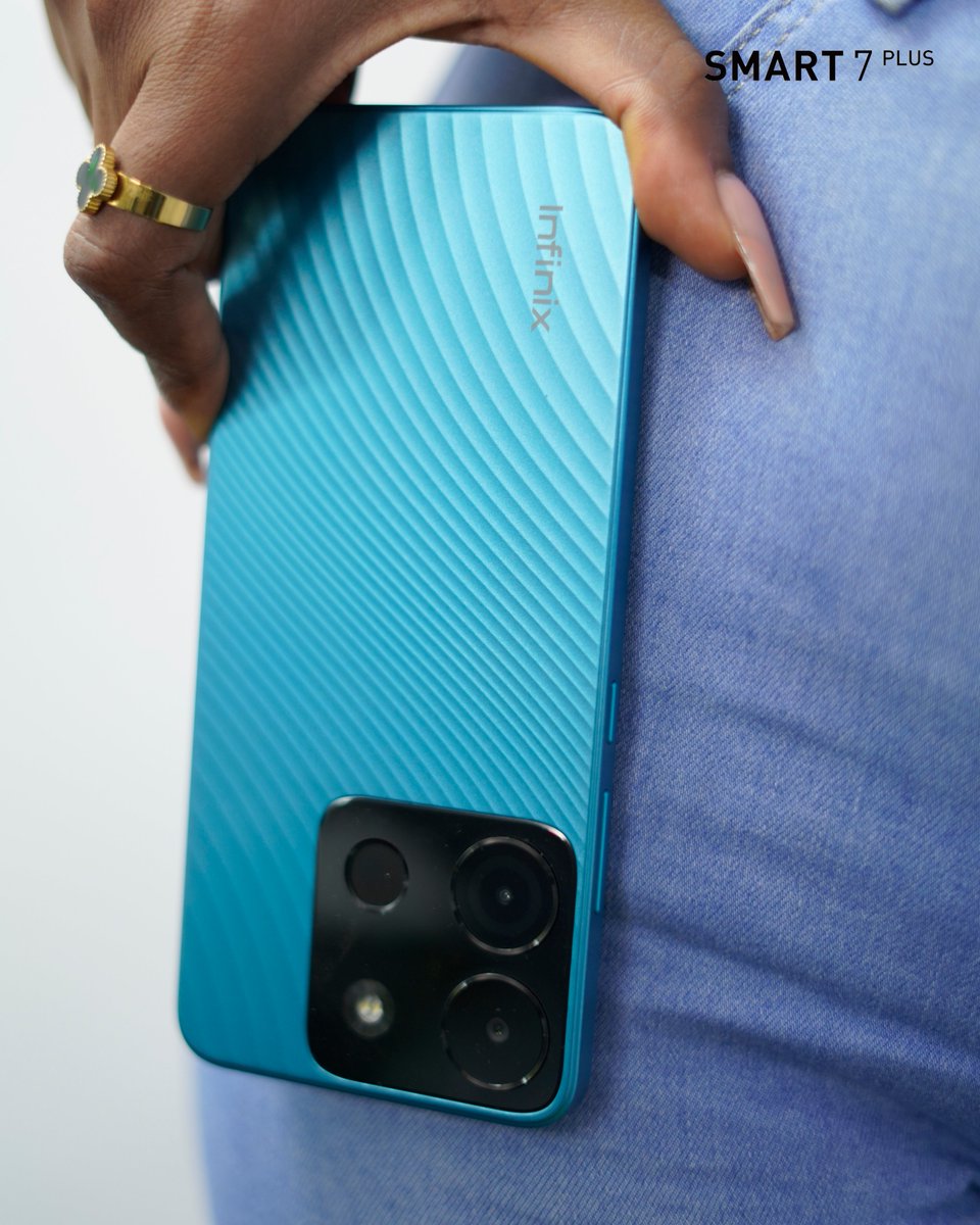 InfinixNigeria's tweet photo. A super enduring smooth experience on the #InfinixSmart7plus with 3D Textured antibacterial design and all round trendy experience

#SmartAndSmoothExperience https://t.co/D1J7kuoqlS