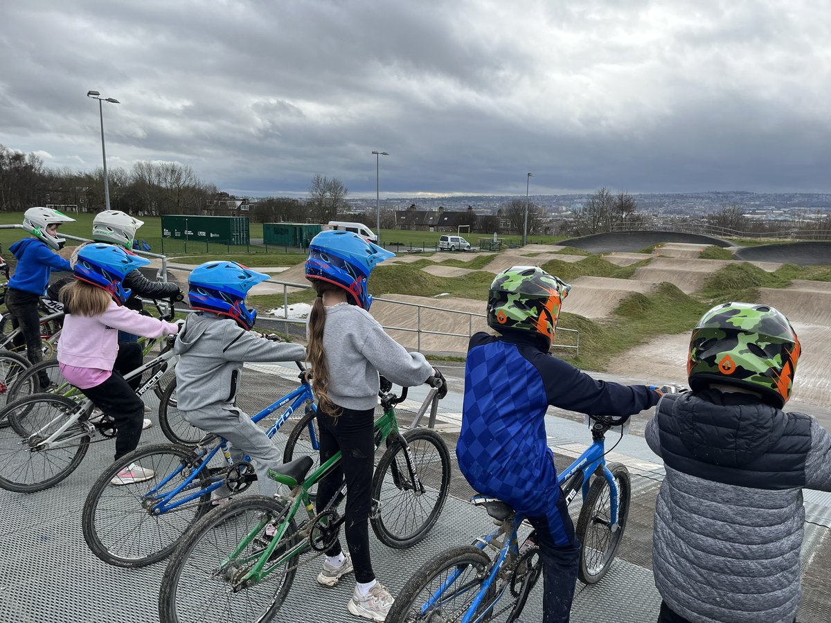 Another fantastic session of school’s BMXing today with the fabulous @FagleySchool! A lot of talent in both Year 5 & 6 & they’ve really appreciated the opportunity! Thanks @JoinUsMovePlay @BritishCycling @Char_BC #physicallyactivelives @We_Are_CAS #jump