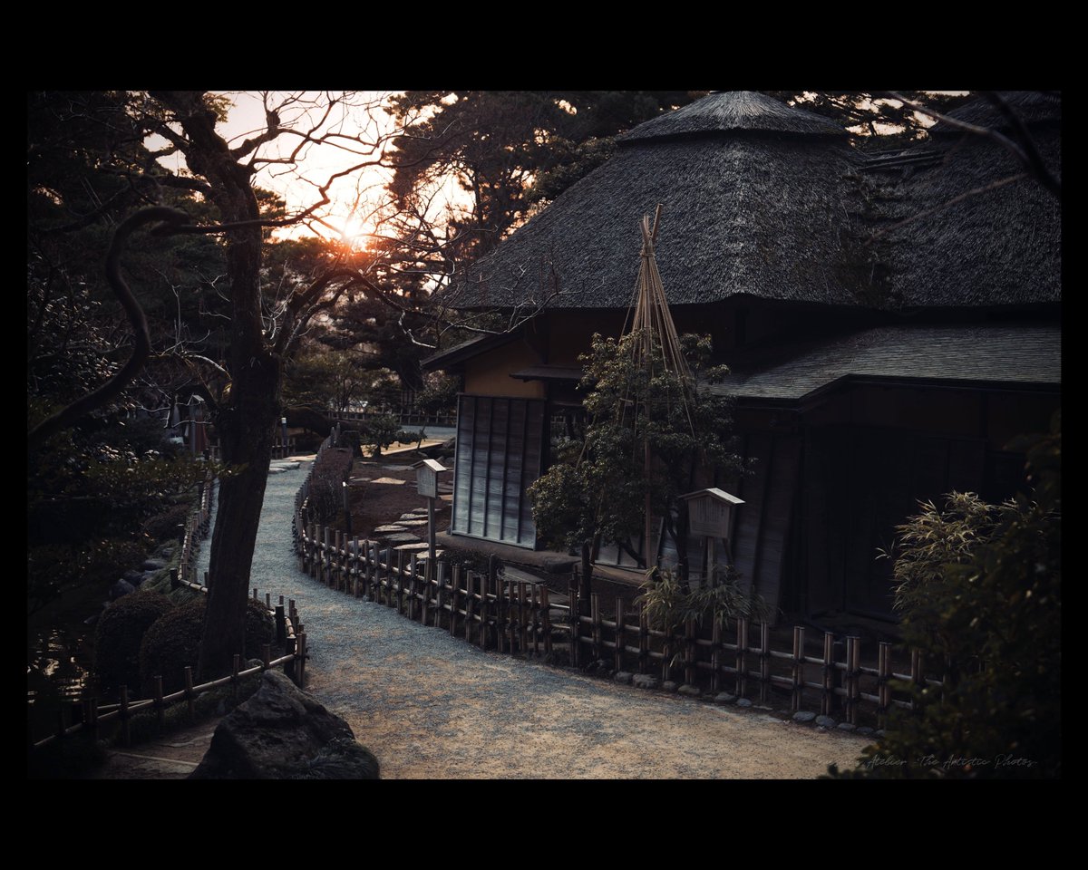 #翠蒼のアトリエ 363

夕顔亭

α1
SEL 24-70/2.8 GM Ⅱ

#金沢 #兼六園 
#SONY #SONYα1 #α1 #ILCE1 #sonyalpha #SEL2470GM2 #スナップ
#写真好きな人と繋がりたい