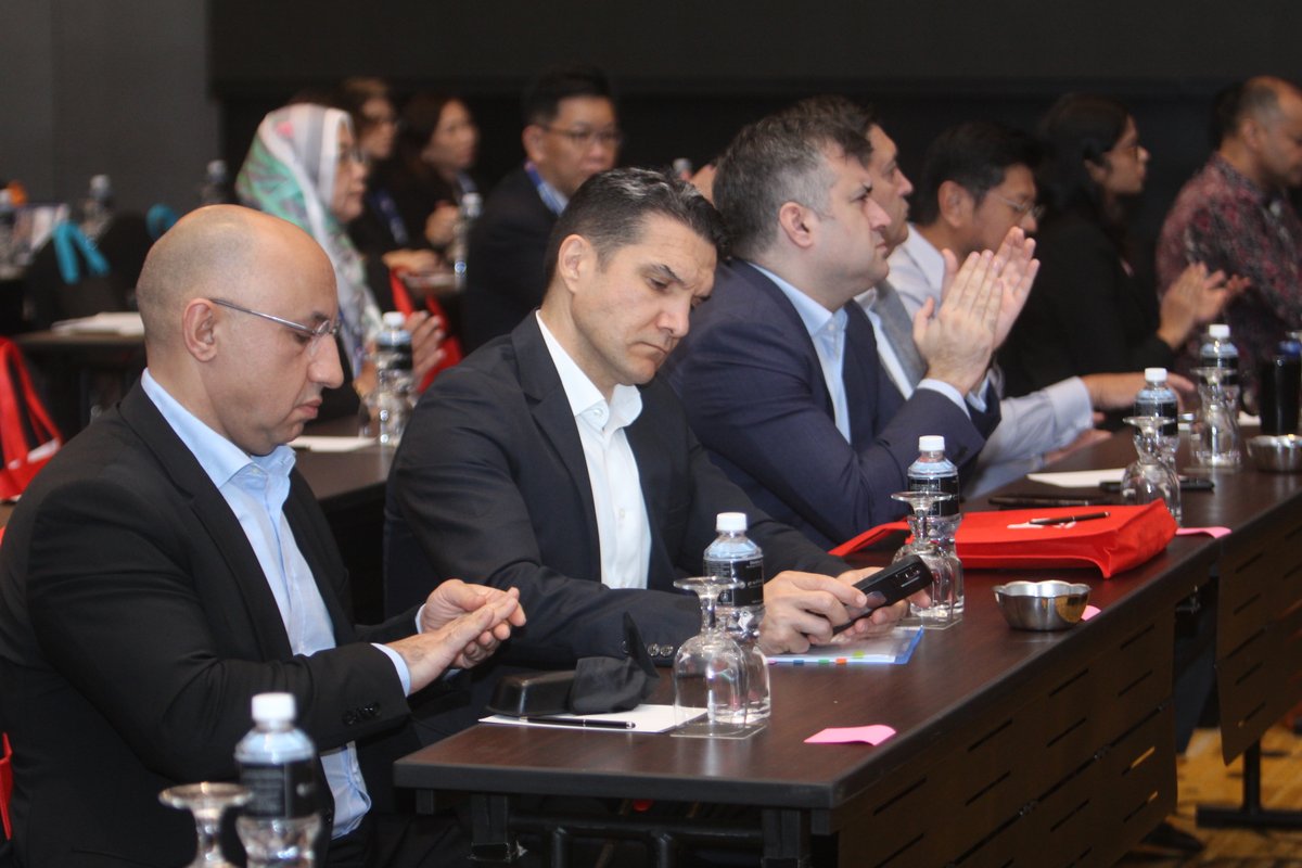 We are delighted to announce that ADFIMI in collaboration with ADFIM and auctusESG successfully organized International CEO Forum 2023 from 9-10 March 2023 

ADFIMI contributed with four respective speakers in the forum.

We would like to thank all of the contributors.