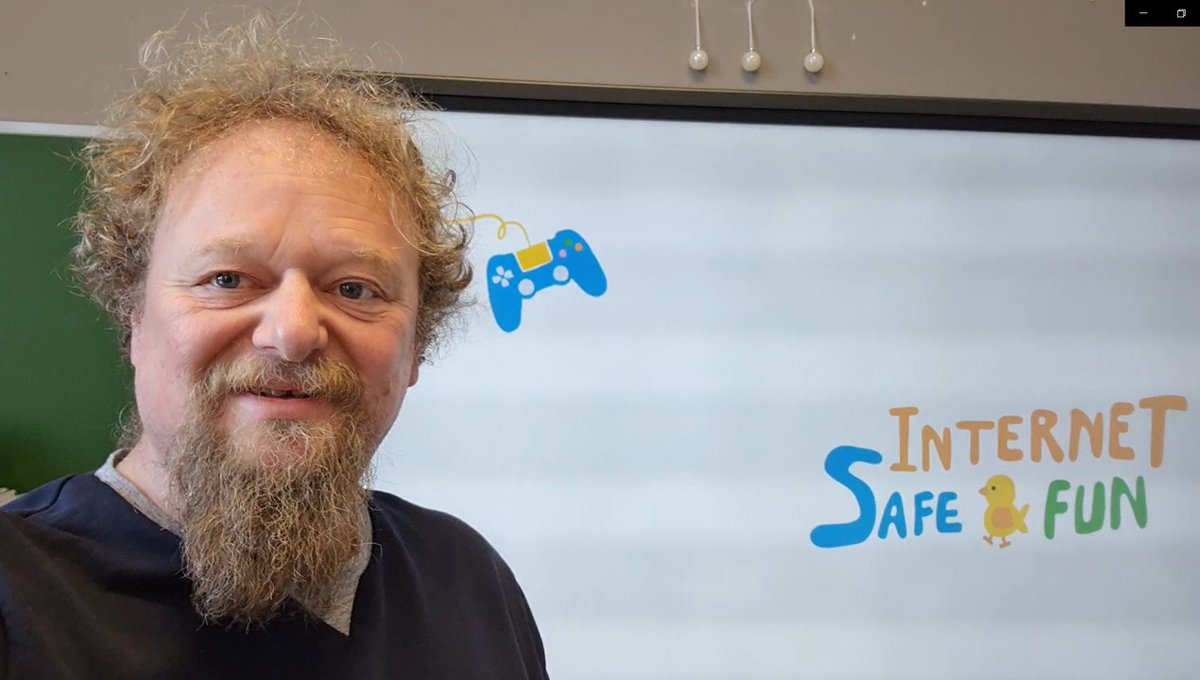Marc_Volders's tweet photo. Internet Safe &amp; Fun

Ce matin j'étais à l'école primaire Sainte Thérèse de Carnières pour animer des séances Internet Safe &amp; Fun dans les 2 classes de 6eme primaire

Vivement la prochaine édition

#LifeAtProximus #Digitalinclusion

@ChildFocusFR 
@ProximusGroup https://t.co/LHM5Ygwcla