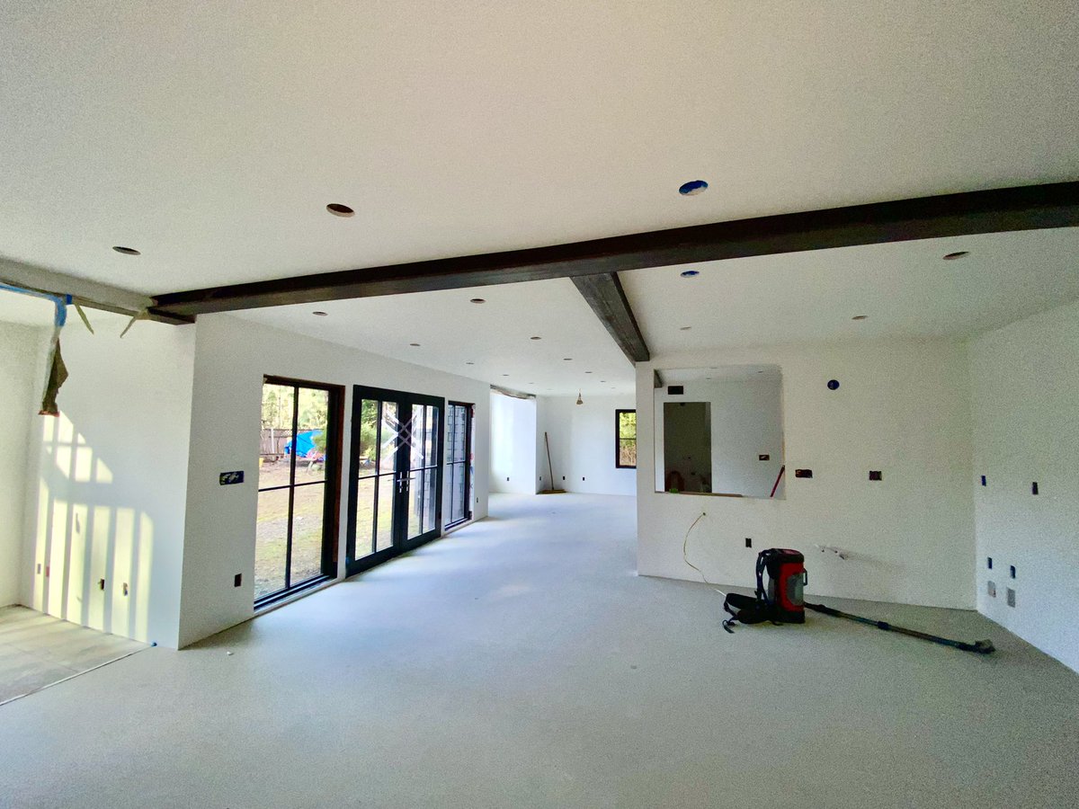 DRCR_construct's tweet image. Things are progressing nicely on our Mukilteo custom