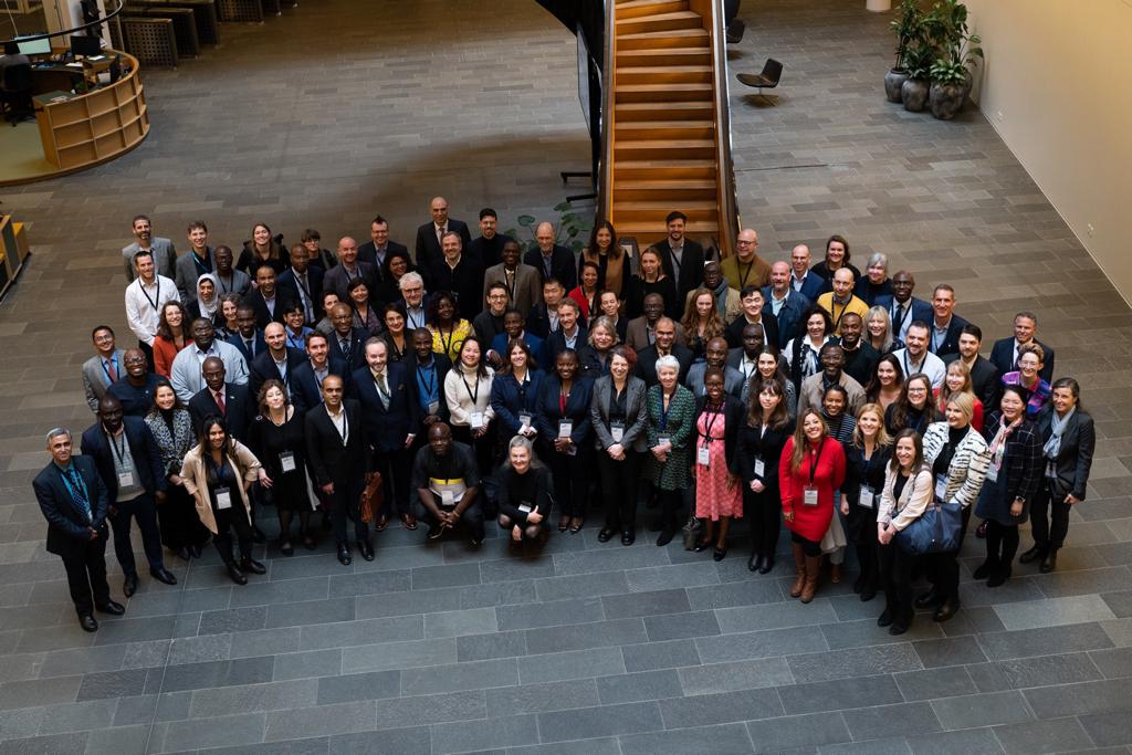 ¡Esta semana! Desde #UNCity en Copenhague, Colombia 🇨🇴 participa en la Asamblea Anual de <a href="/IATI_aid/">IATI</a> y del Community Exchange para promover la transparencia de la ayuda y el fortalecimiento de los reportes de cooperación internacional para el desarrollo de los miembros. #iatiMA23👇