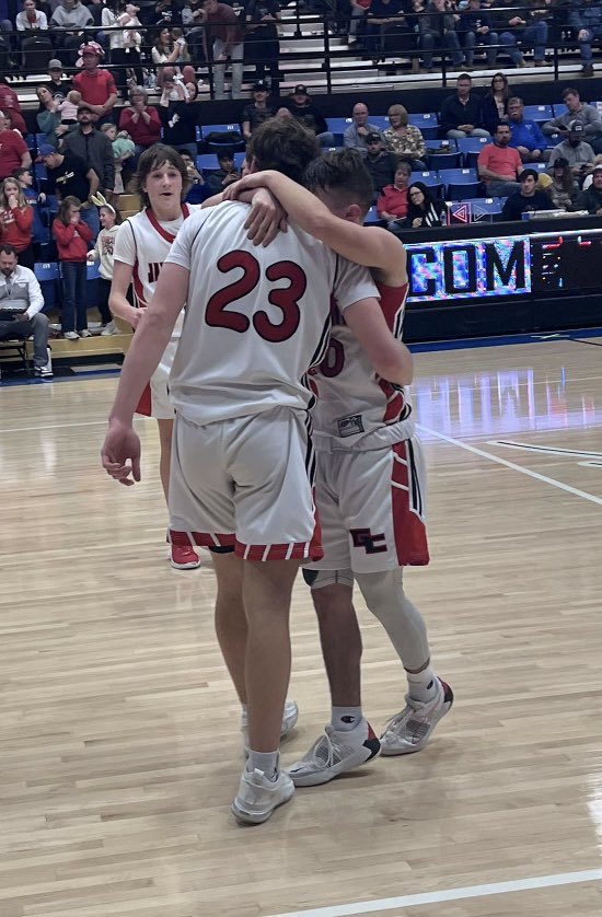 Lori Brandl tweet media