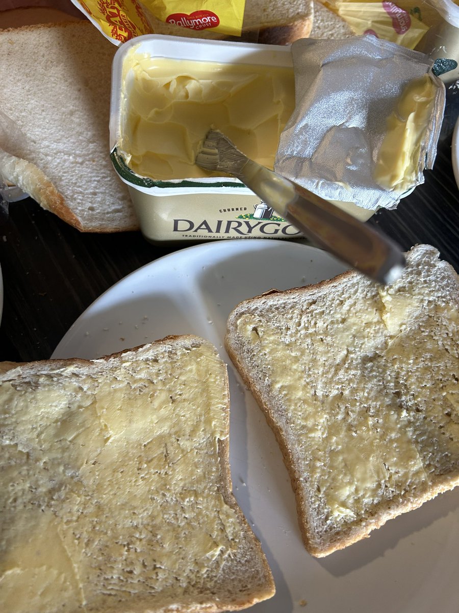 jayshah_1999's tweet photo. One thing I love about the #Irish is that they are very serious about their #Potatoes

Today @GalwayTech I came across an interesting #IrishDish

Check the pictures to see what an #Irish #TaytoSandwich looks like! 

#Ireland #Galway #IrishFood #Tayto #GTCConnect #stpaddysday https://t.co/0bMtVDtEtl