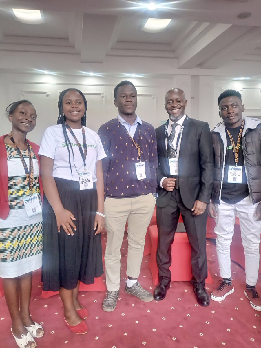 David_Shadrack_'s tweet photo. Day 1/1  #Afri plastic challenge summit held @westonHotel where almost 13 countries all over the continent of Africa were represente. Were I got privilege to interact with youths all over the continent in exchanging ideas on how to mitigate the plastic pollution #APchallenge https://t.co/tXddcr2F4T