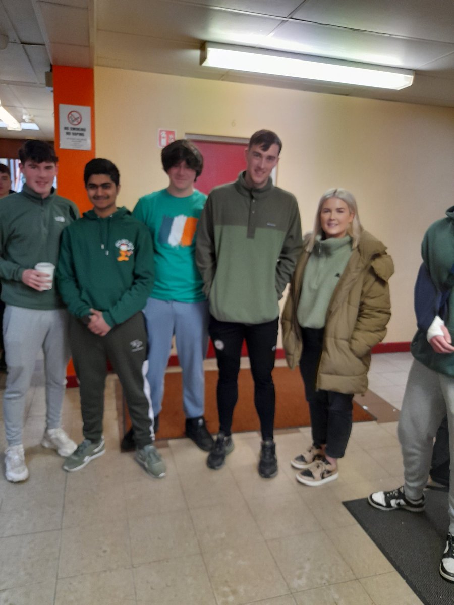 StEunansGS's tweet photo. Our Green-School committee held a non-uniform day today in aid of Unicef. They collected 930 euro. Well done boys 👏 🌿☘🌲Thanks to everyone who supported this worthy cause 👏 https://t.co/9zX14wkE09