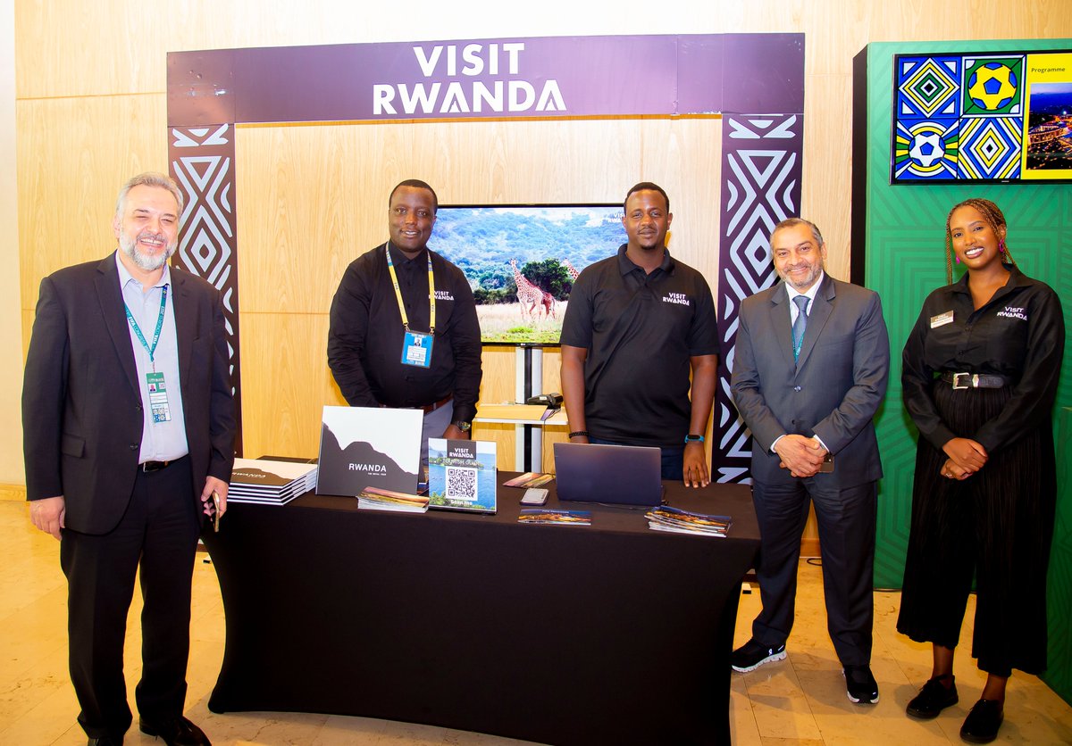 visitrwanda_now's tweet photo. Attending #FIFACongress in Kigali?

Pass by #VisitRwanda desks at the following hotels to book visits for various tourism activities:

@KigaliMarriott 
@FourPointskgl 
@kigaliserena  
@UbumweGdeHotel 
@parkinn
@stfamillehotel
@RadissonKigali 
@LemigoHotelinfo  
@HotelChezLando https://t.co/S30h4ADuZN