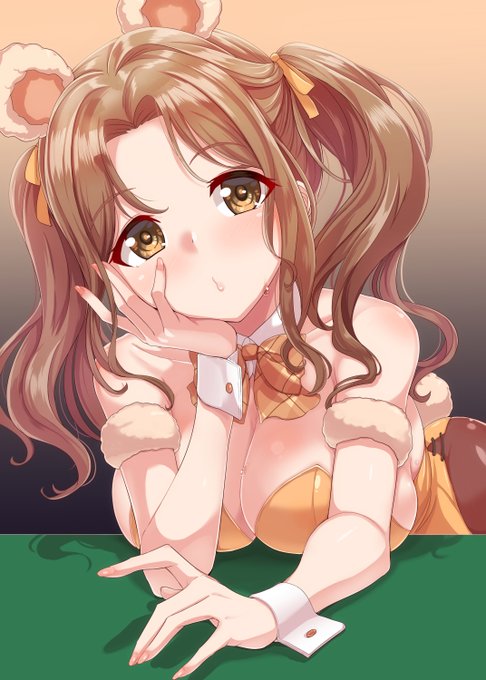 「クマ耳の方がいい〜」 