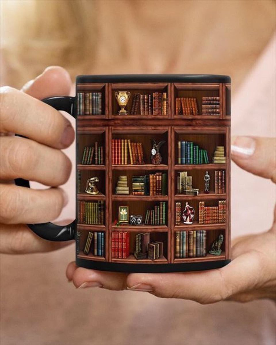 Diverliteraria's tweet photo. ☕️ Café literario 📚 https://t.co/blFEut4f65