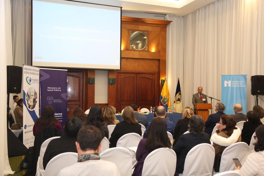 Salud_Ec's tweet photo. En el taller participan instituciones del sistema nacional de salud. Agradecemos la presencia de @IESSec, @Arcsa_Ec, @Acess_Ec, @IndotEcuador, @INSPI_ECUADOR, @FFAAECUADOR, @PoliciaEcuador, @unicefecuador, #SolcaQuito, @UNFPAecuador y @PUCE_Ecuador https://t.co/FuBrMq010S