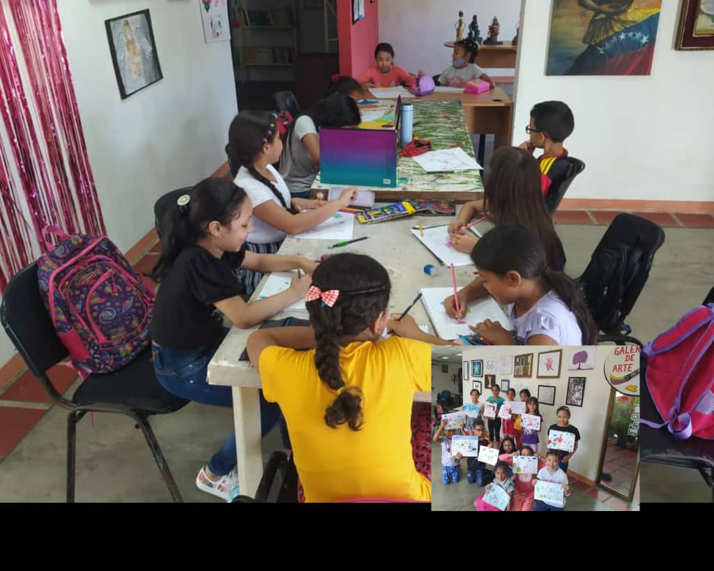 reddearte's tweet photo. #Entérate 📣| En el #MesDelArtesanoyArtesana ofremos las herramientas 🧰 para seguir con el #LegadoAncestral✨ y este #15Mar 🗓️la #RedDeArte del Edo. #DeltaAmacuro📍 realizó el taller de Dibujo✍️ y Pintura🎨 a cargo de Melizabeth Rodríguez
@NicolasMaduro
#ArtesanaArtesanoCreador https://t.co/TFiKSjqD5g