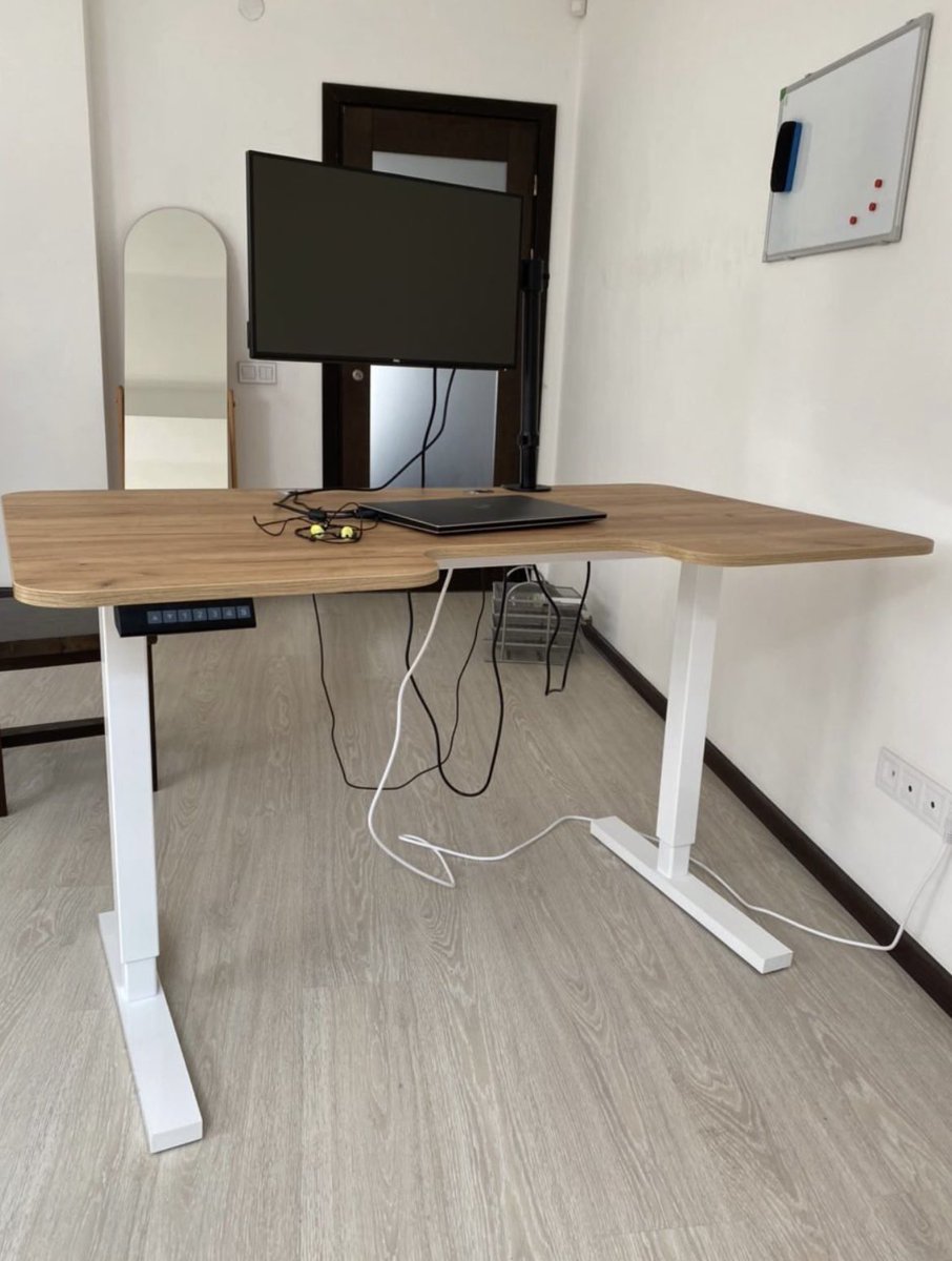 TEHNOTABLE's tweet photo. 💥 DON’T BE LATE, for the lates sale in this week!
Until the end of the week - 18 600 UAH for this Strong table!

#sale
#sale_proposition 
#strongdesk
#ergonomicdesk
#workstation 
#low_price https://t.co/yJG0ulkfPs