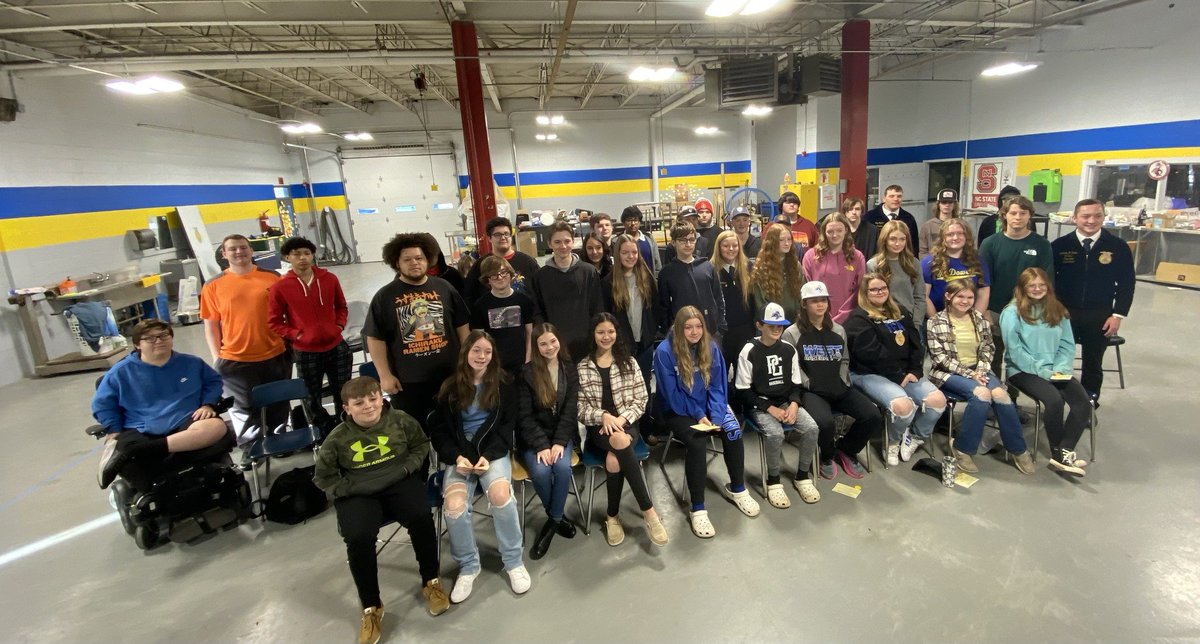 MaryFinley13's tweet photo. Andrew Siebel, @NationalFFA President, visited @mcscte today.  He is one of six National FFA officers elected to represent the 850,000 #FFA members across the US.  It is a great honor for us to host him for a chapter visit. #CTEWorks @CTEforNC @aclarkadams @adam_keith97 https://t.co/qKFcV0fG7L