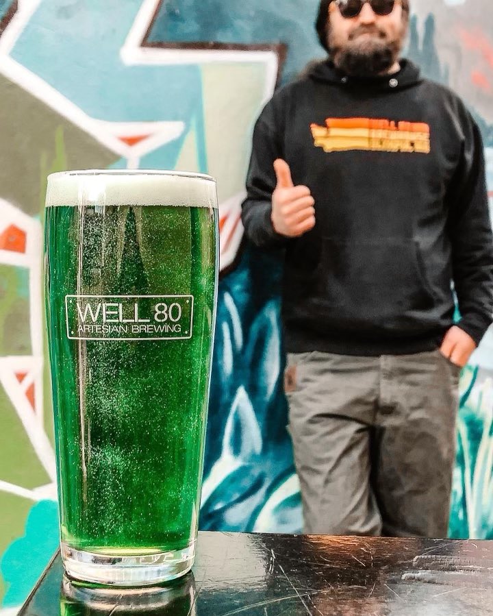 Paul O’Shea McFlannery’s Emerald Isle Lager is back tomorrow for St. Patrick’s Day!! 🍀🌈 

This lucky charm of a beer checks in at 4.2% ABV &amp; 16 IBU + a little extra ✨sparkle✨ from Shamrock Paul’s addition of edible rose gold glitter.