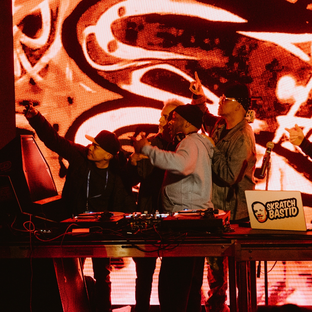 JustinBUA's tweet photo. Linked up with legends @justblaze, @djqbert, @skratchbastid, and @djjazzyjeff in preparation for my event this afternoon. So excited to have the MC NFT available for everyone. #EnterBUAverse #web3 #50yearsofhiphop #BuiltOnXRPL https://t.co/jSVucIZXCR