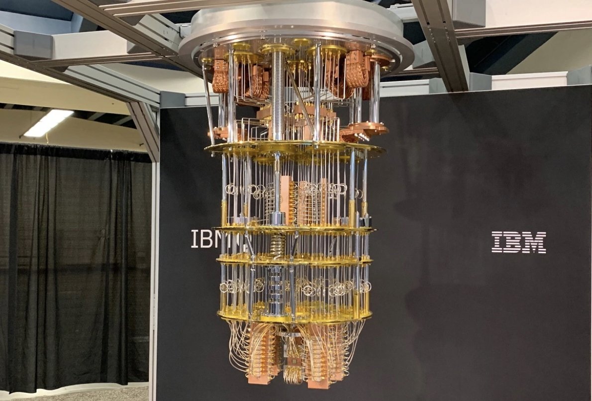 ChicagoQuantum's tweet photo. Interested in learning how to work with #quantum computers at the level of pulses, circuits, &amp; application modules? Join the @IBM Qiskit workshop at the March 31 Chicago Quantum Recruiting Forum.
Register by TODAY at noon to be included in the resume book: https://t.co/mLrSUUricW https://t.co/8u6gqTHrZ7