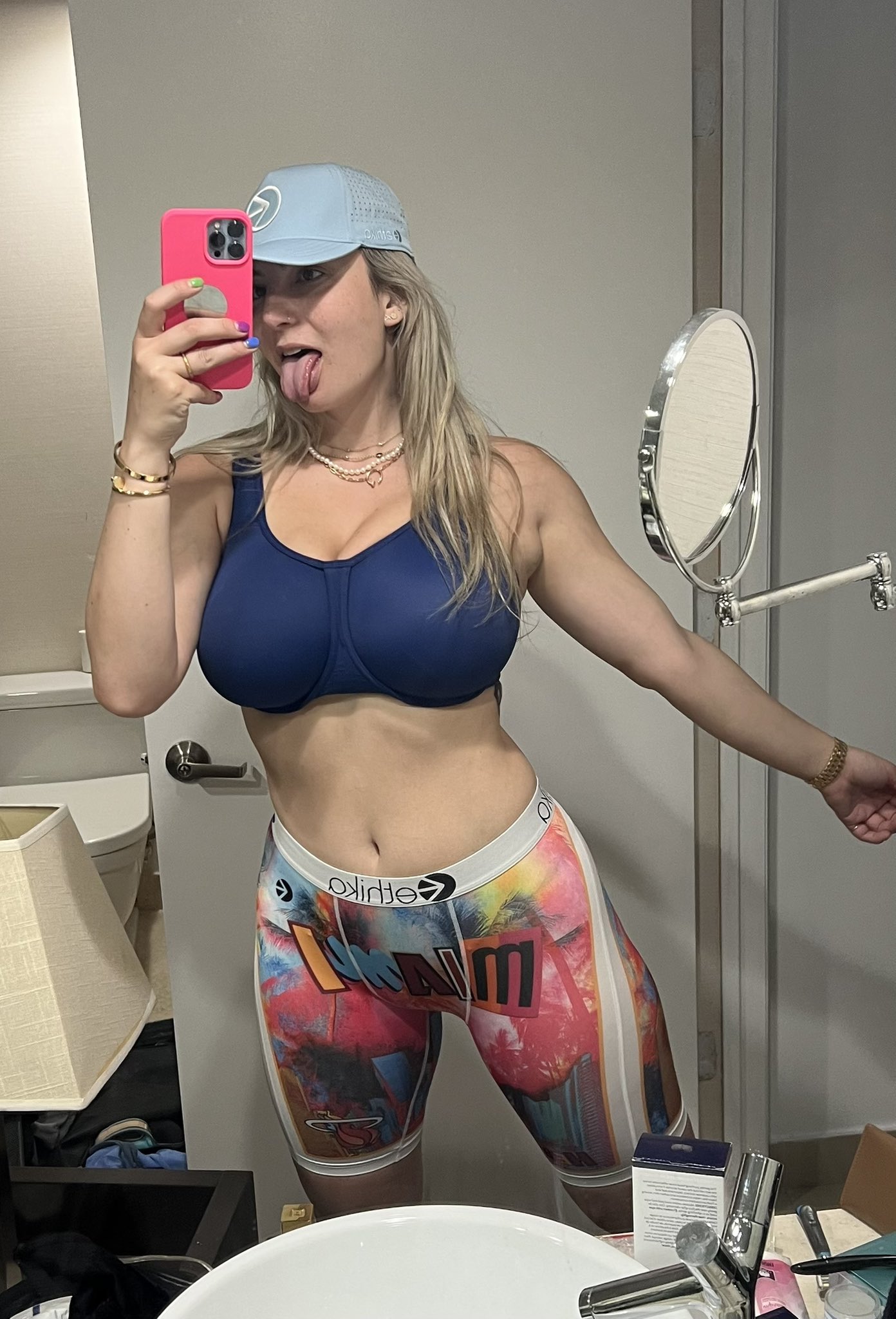 Lexi Cayla on Twitter: "Guess where I moved and if you’re right I might