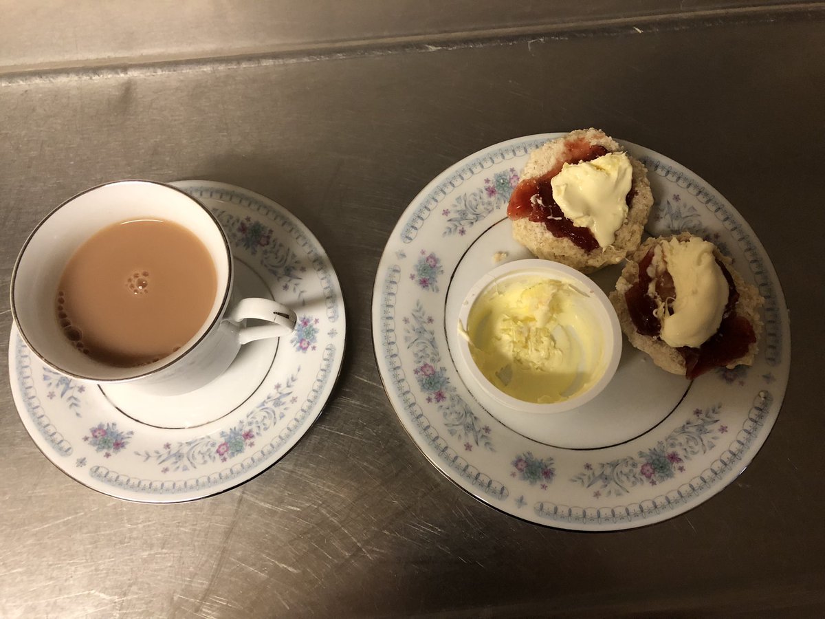 HelenCu52239239's tweet photo. #nutricianweek #scones #tea @BuckleClaire @MSEHospitals @MSEPatientExp @JJegard @myuran_k5 @SarahHa65240369 https://t.co/vKfF9KeeQW