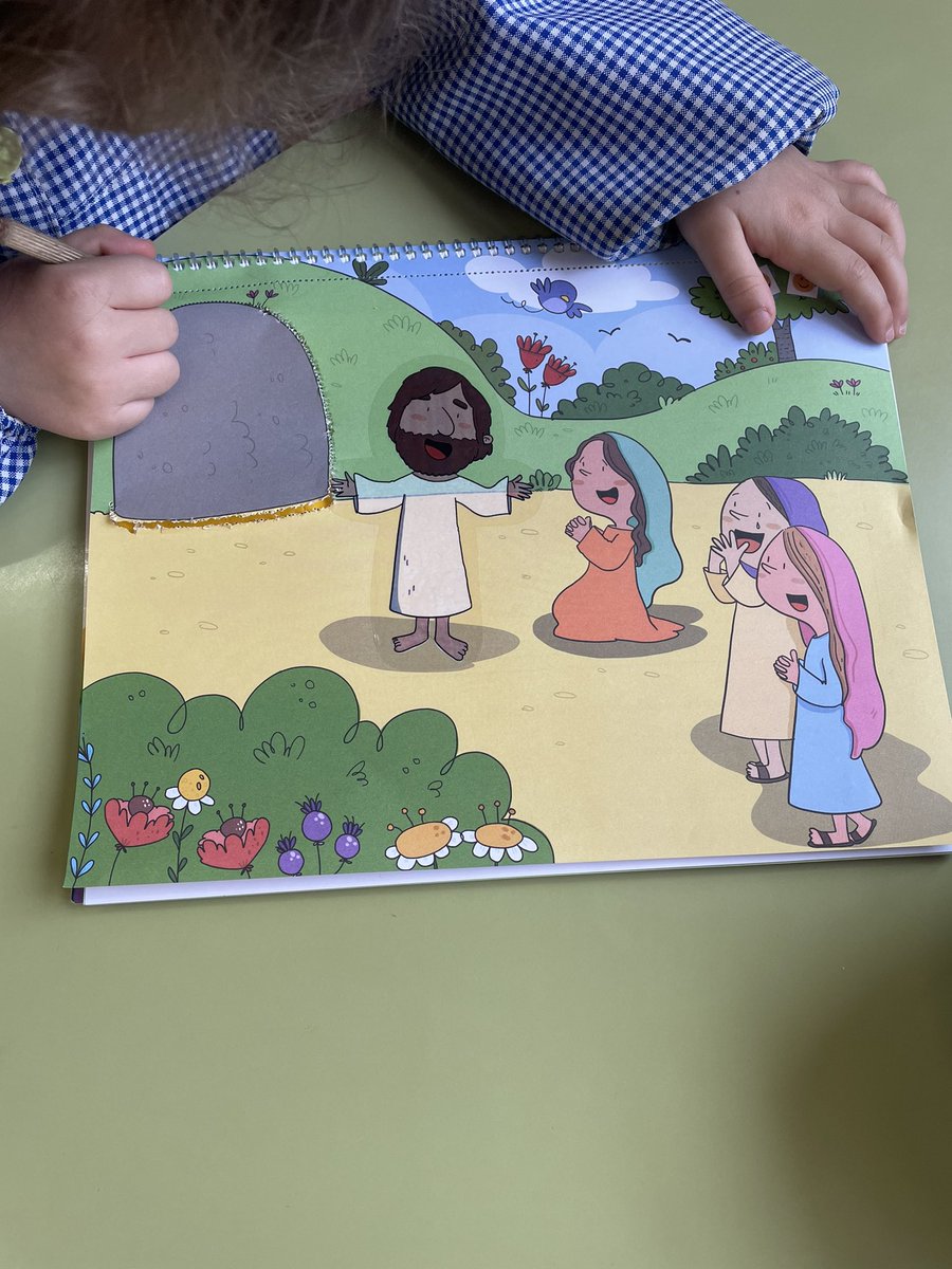 ReliCatPonce's tweet photo. Hoy en #ClasedeReli los niños y niñas de 5 años, después de trabajar la Resurrección de Jesús, han descubierto el nuevo juego que ha traído Grin. ¡Les ha encantado! 🥰😍
⛪️#ReliEsMás
✏️#yomeapuntoaRELI
💜 #ReliMola
📣#LaClaseDeReliCuenta
🧩 #JugamosyAprendemos
✝️ @Relideleon https://t.co/0wULWkFizB