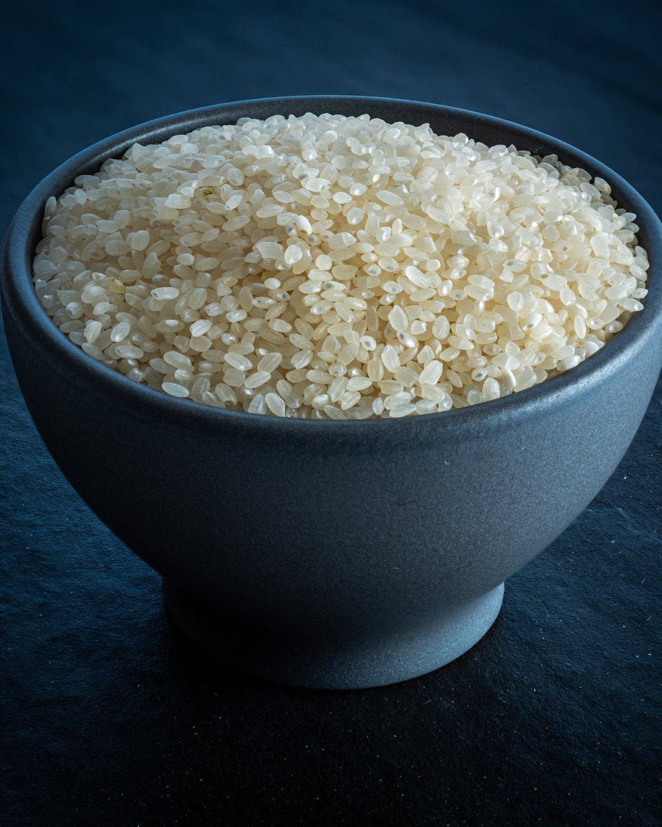 NatureAsMeasure's tweet photo. New research shows perennial rice production reduces labor &amp; increases farmer profit. Perennial rice production in southern China reduced labor by nearly 60% compared to annual rice, and farmers spent almost 50% less on seeds, fertilizers, &amp; other inputs. https://t.co/SwdU0QYtRm https://t.co/elgwxHDg4S