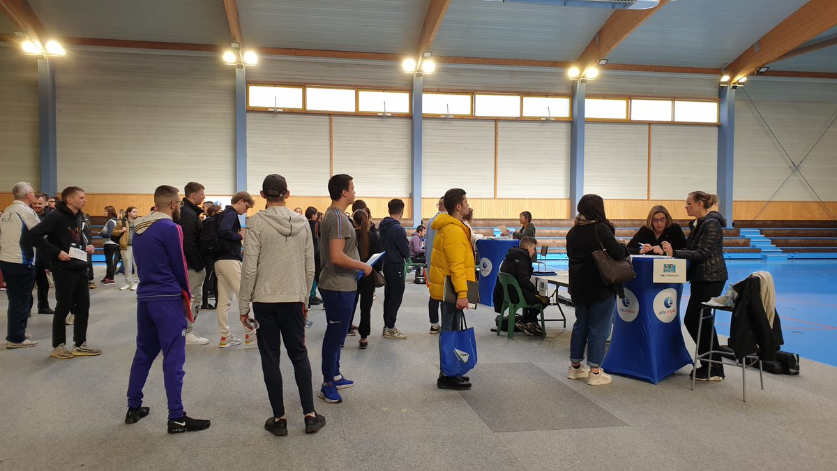 BENOIT DEGAILLE (@benoitdegaille) on Twitter photo Stade vers l Emploi Valenciennois 🏆
Ce jour à saint Amand les Eaux
Casser les codes du recrutement par le sport et trouver sa voie
80 Jeunes demandeurs d'emploi et 15 entreprises motivés pour réussir ensemble <a href="/hottin_sullivan/">Hottin Sullivan</a> <a href="/david_megh/">David Megherbi</a> <a href="/LIVIACarmelo2/">LIVIA Carmelo</a> <a href="/sdewaele59111/">Sylvie Dewaele</a> <a href="/FR/">FrankfurterRundschau</a> Stade vers l Emploi Valenciennois 🏆
Ce jour à saint Amand les Eaux
Casser les codes du recrutement par le sport et trouver sa voie
80 Jeunes demandeurs d'emploi et 15 entreprises motivés pour réussir ensemble <a href="/hottin_sullivan/">Hottin Sullivan</a> <a href="/david_megh/">David Megherbi</a> <a href="/LIVIACarmelo2/">LIVIA Carmelo</a> <a href="/sdewaele59111/">Sylvie Dewaele</a> <a href="/FR/">FrankfurterRundschau</a>