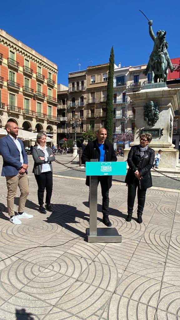 jsalvadoirius's tweet photo. 💫És un honor i una immensa responsabilitat acceptar aquest núm 7 a la llista de la Teresa Pallarès a les #municipals2023. 
💪🏽Treballaré de valent per aportar passió i il·lusió a un #Reus amb més justícia social cap a la independència. 
❇️I ho farem JUNTS
#ReusPrimer #Pallarès23 https://t.co/aV1Zn12tVY