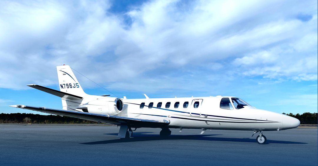 flyExclusive_'s tweet photo. Designed for the elite, Platinum Jet Club offers Members locked hourly rates, no peak or high demand premiums, and no monthly membership fees for a 12-month term.

Explore Platinum Jet Club today: https://t.co/YzMpps6nl6

#flyPrivate #flyExclusive #JetClub https://t.co/cl1Z5LHZqc