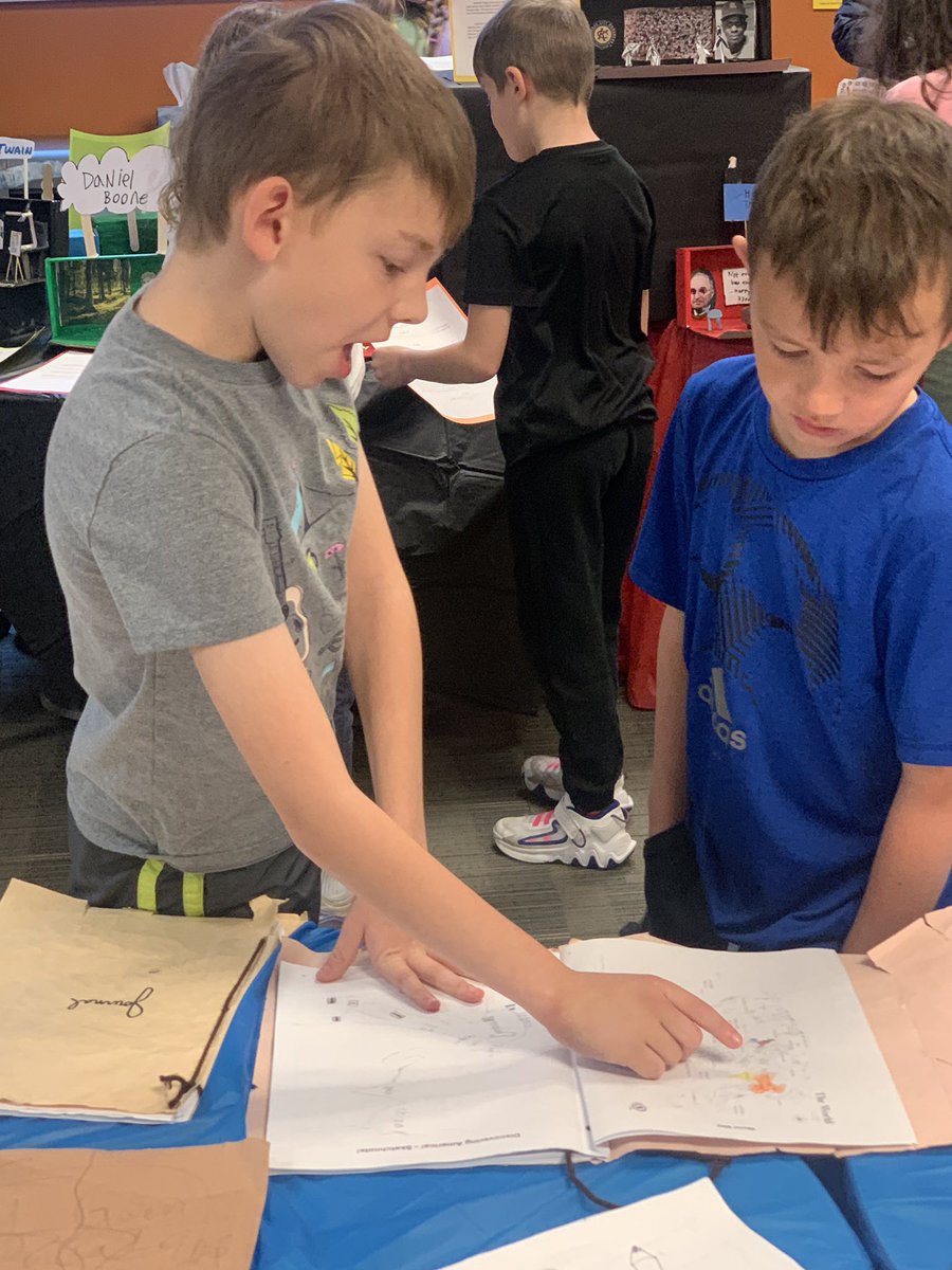 Studio3EPiC's tweet photo. Our Missouri Museum showcase was great last night and even better today sharing it with @EpicElementary Studio 2. Thanks for visiting @TorresEpic2nd https://t.co/px1s9UN0YF