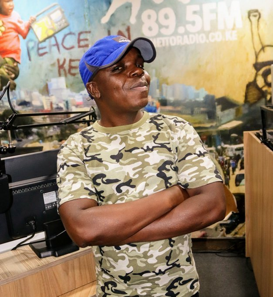 GhettoRadio895's tweet photo. Greetings good people, We’re back with more reggae vibes... keep it locked from 8pm to listen to #JAHMROCKDOBA where reggae lives with us

Call: 0711443886 | SMS: 20895
Host: @CharraDeejay https://t.co/o3PWfC0COT