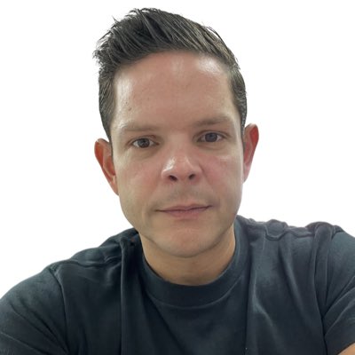 andy_maya's tweet photo. #NewProfilePic https://t.co/ZqP4OoJTYd